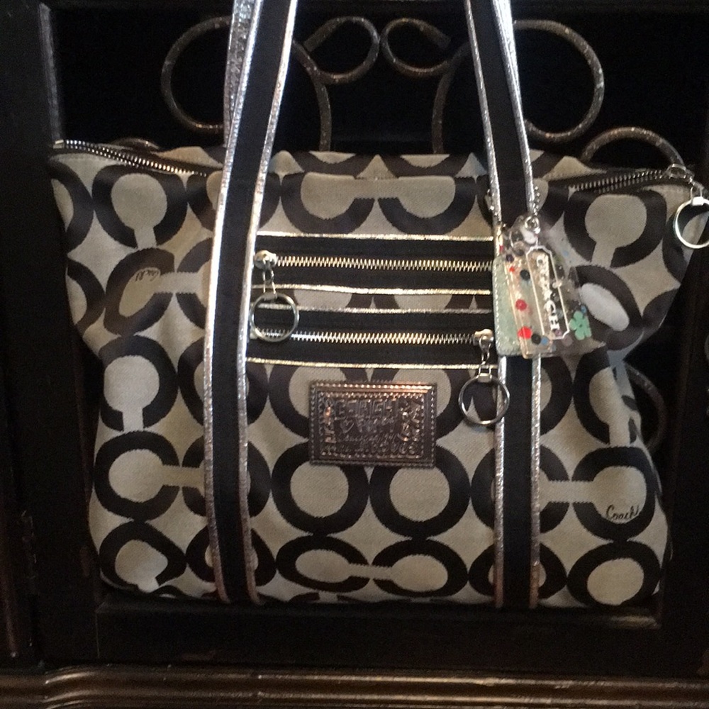 Medium coach purse